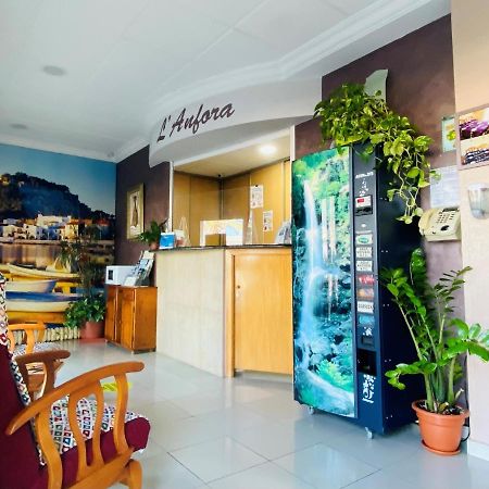 Hostal L'Anfora Denia Εξωτερικό φωτογραφία