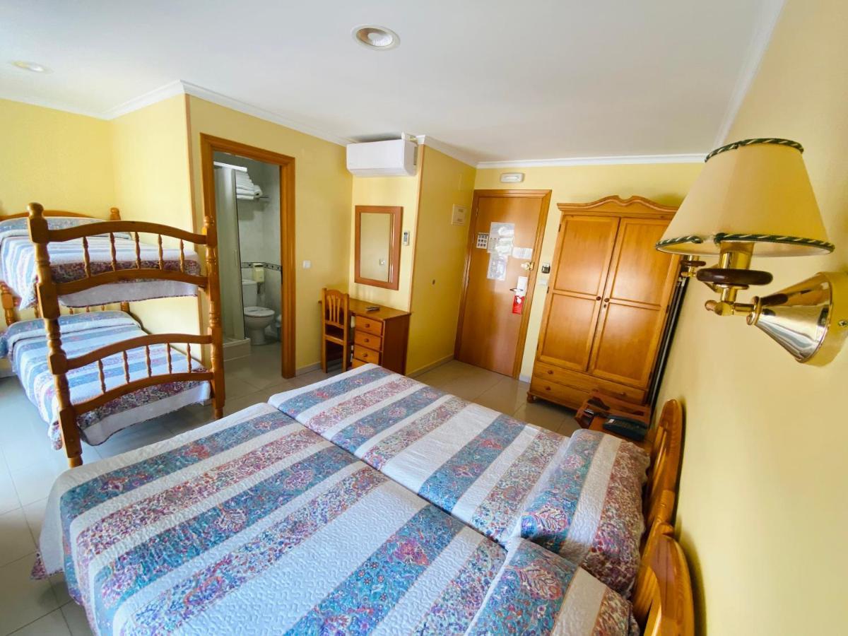 Hostal L'Anfora Denia Εξωτερικό φωτογραφία