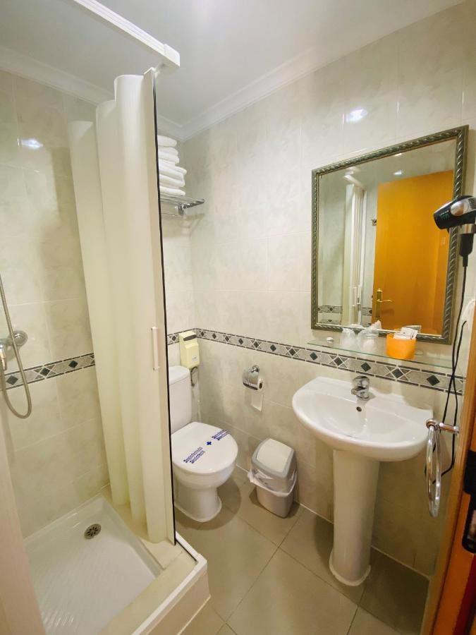 Hostal L'Anfora Denia Εξωτερικό φωτογραφία
